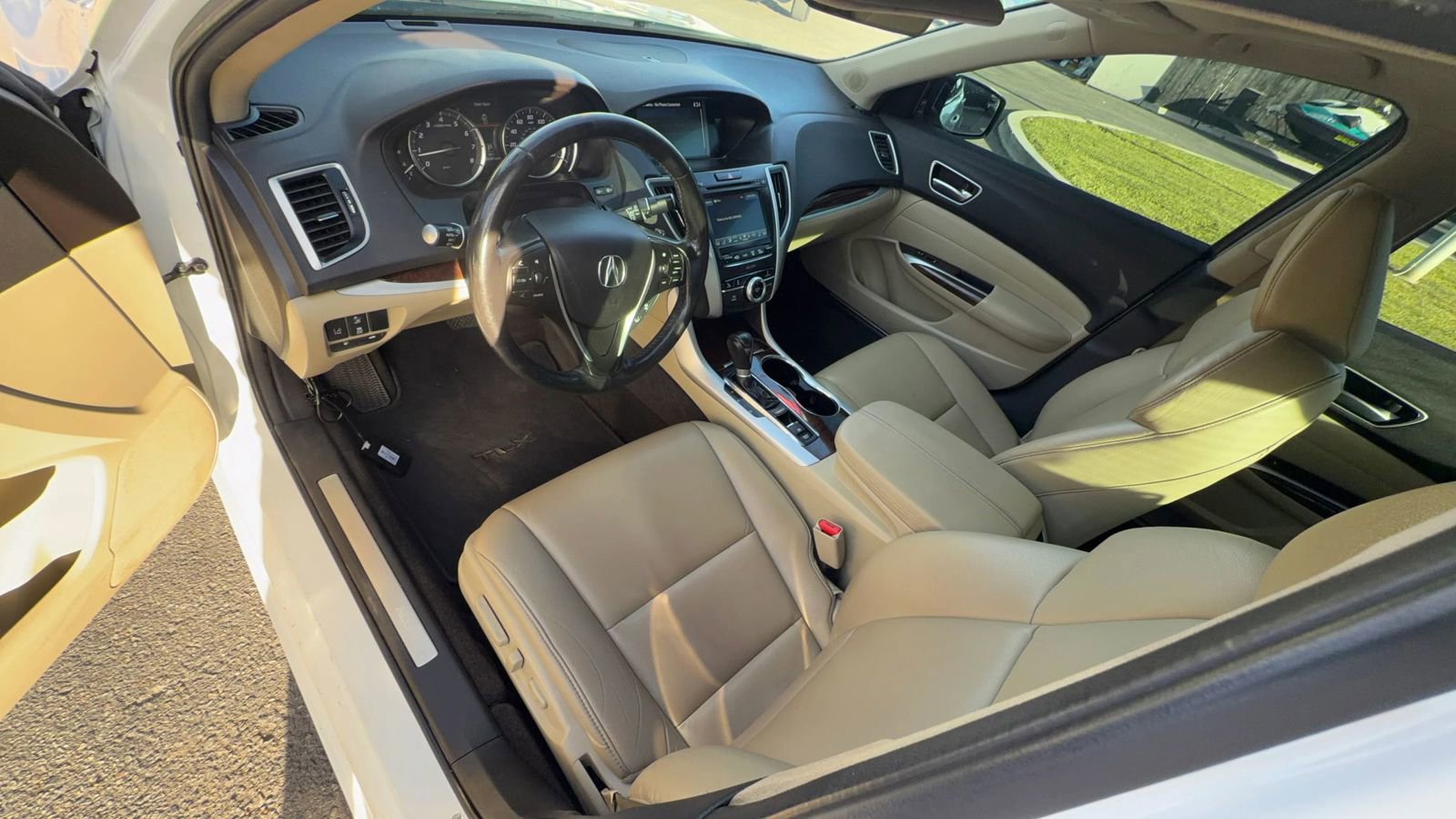 Used 2019 Acura TLX FWD image 13