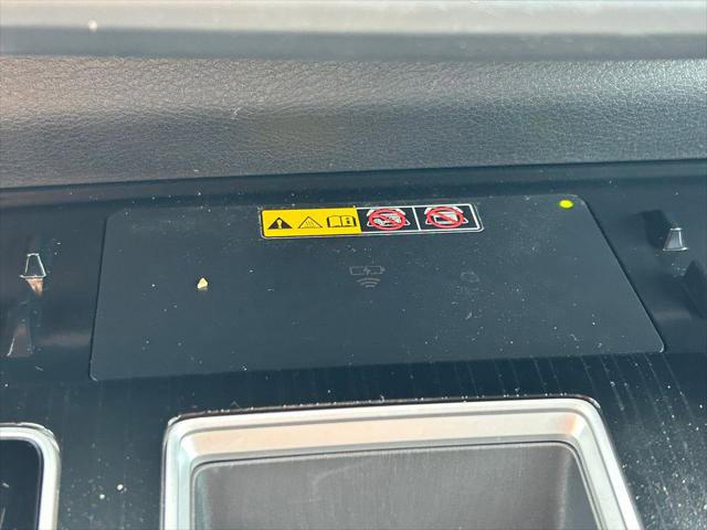 Certified 2025 Toyota Sienna XSE image 34