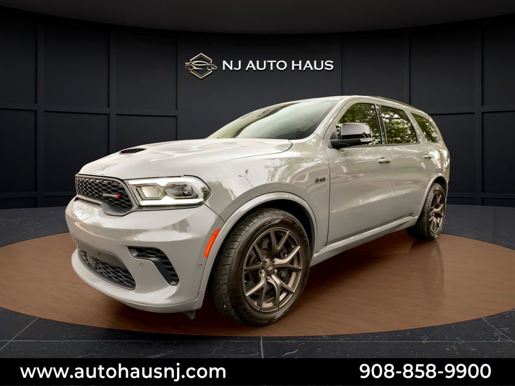 Used 2022 Dodge Durango SRT w/ Black Package AWD/4WD image 4