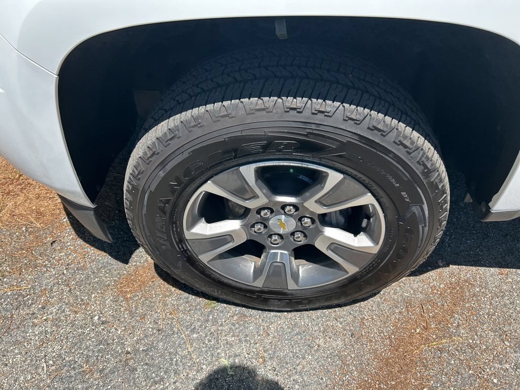 Used 2020 Chevrolet Colorado Z71 AWD/4WD image 11