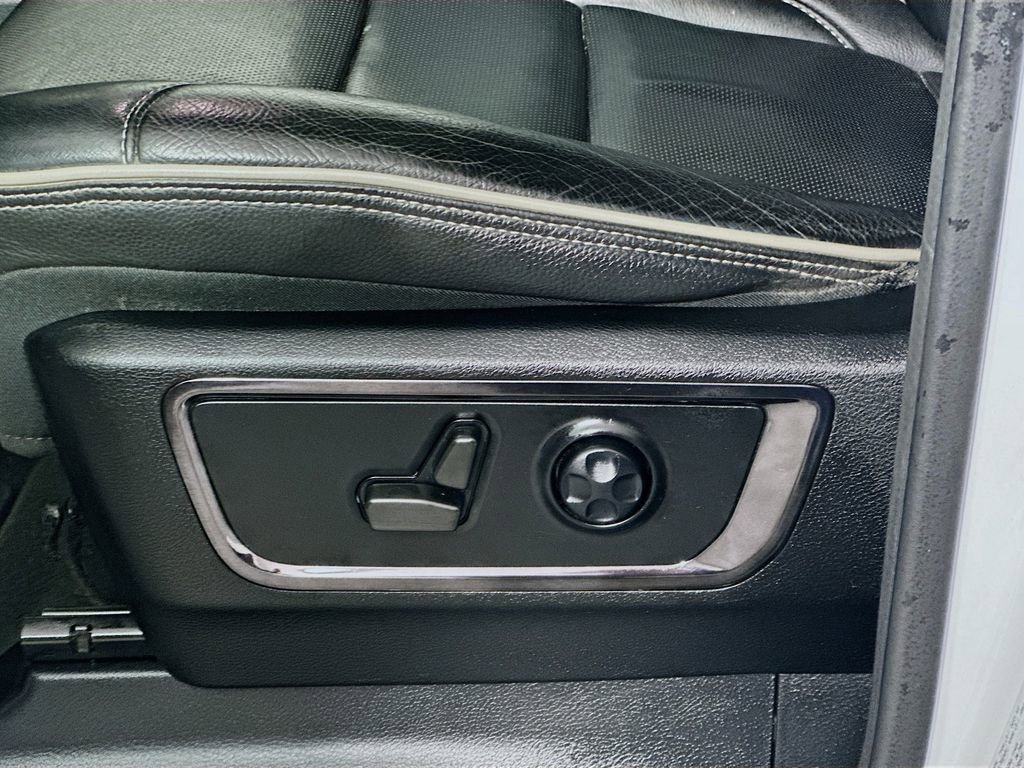 Used 2023 RAM 1500 Limited image 22