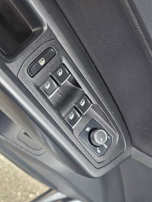 Used 2019 Volkswagen Atlas SE w/ Panoramic Sunroof Package AWD/4WD image 33