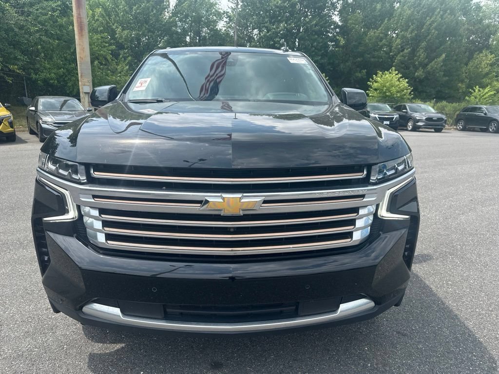 Certified 2021 Chevrolet Tahoe High Country w/ Premium Package AWD/4WD image 2