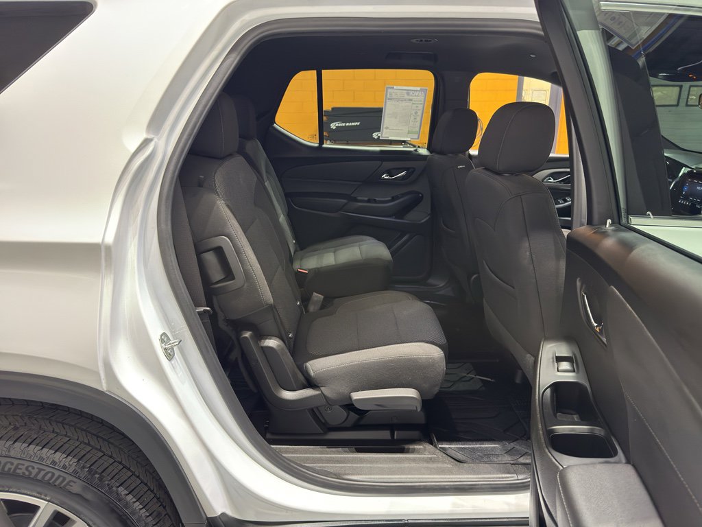 Certified 2023 Chevrolet Traverse LT w/ LPO, Floor Liner Package image 19