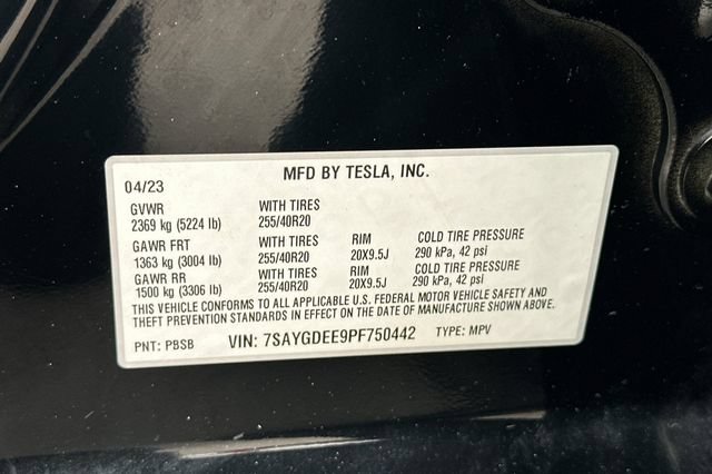 Used 2023 Tesla Model Y Long Range AWD/4WD image 33