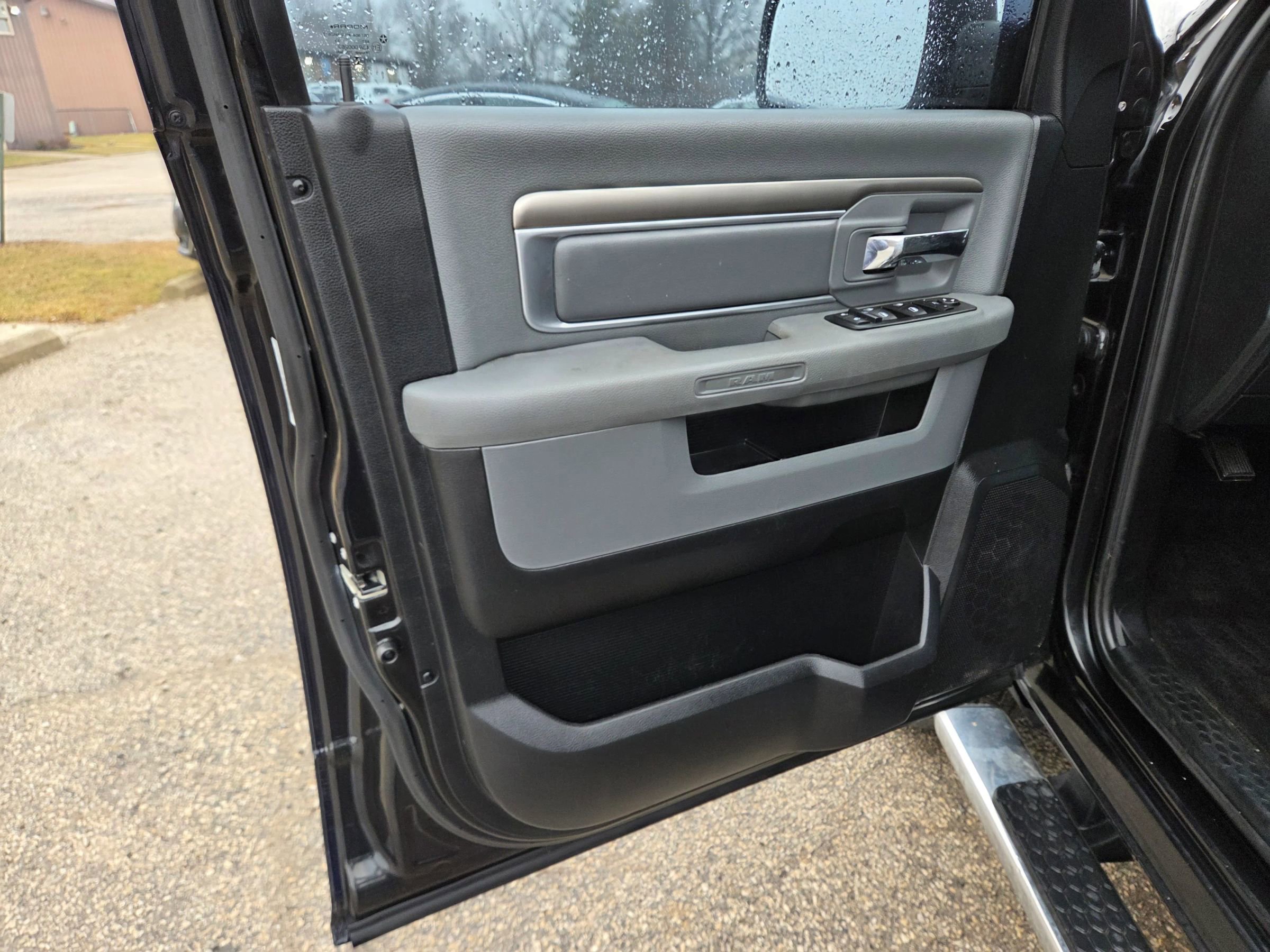 Used 2015 RAM 1500 Big Horn image 12