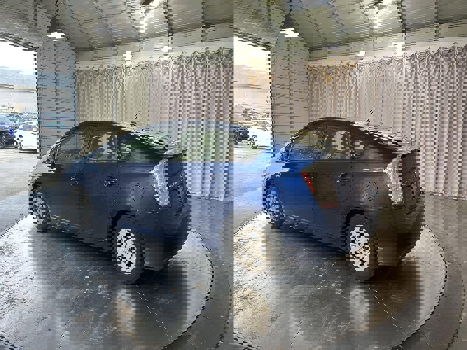 Used 2011 Toyota Prius Two image 15