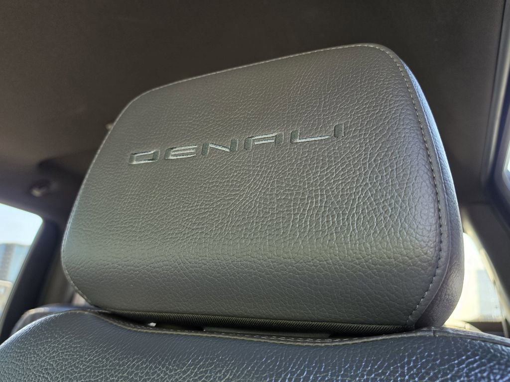 Used 2022 GMC Sierra 2500 Denali AWD/4WD image 14