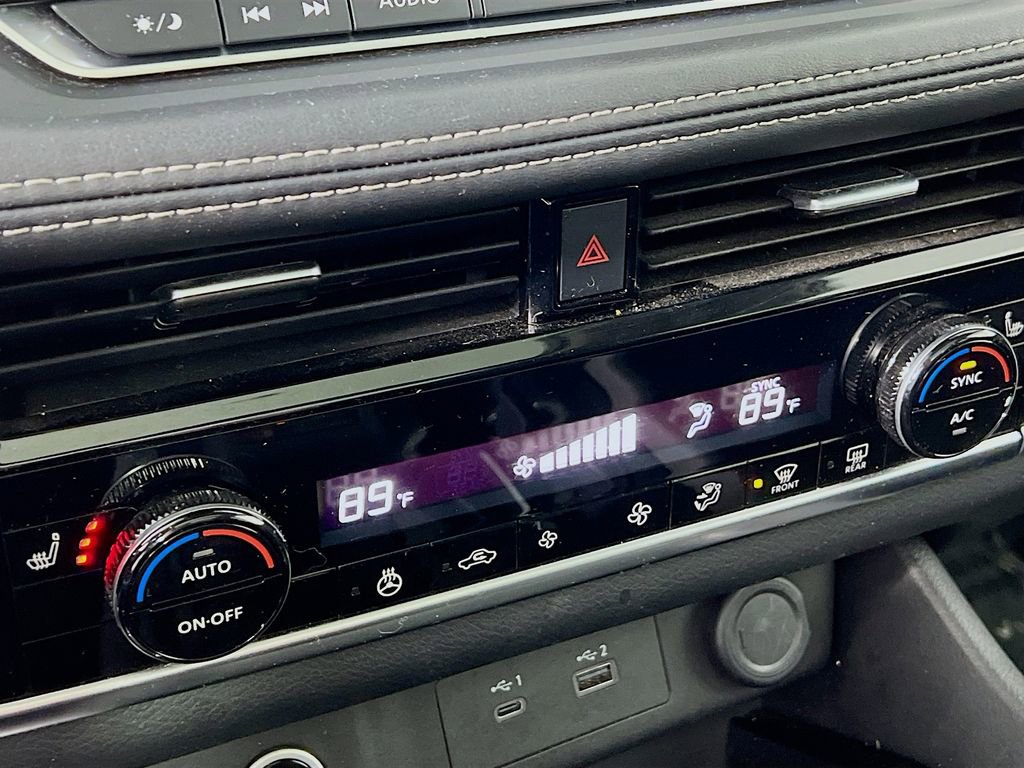 Used 2023 Nissan Rogue SV w/ SV Premium Package AWD/4WD image 15