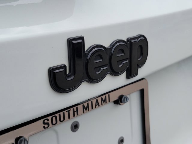 Used 2023 Jeep Renegade Trailhawk AWD/4WD image 10
