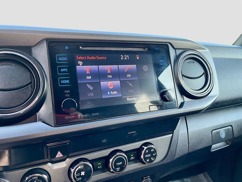 Used 2019 Toyota Tacoma TRD Off-Road w/ Technology Package image 15