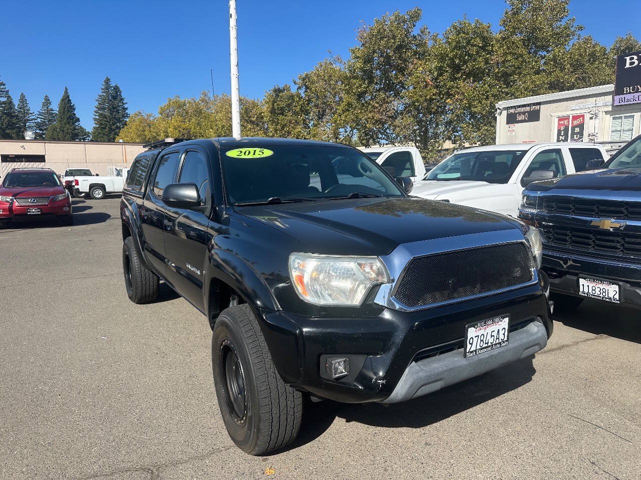 Used 2015 Toyota Tacoma PreRunner w/ SR5 Package RWD image 5