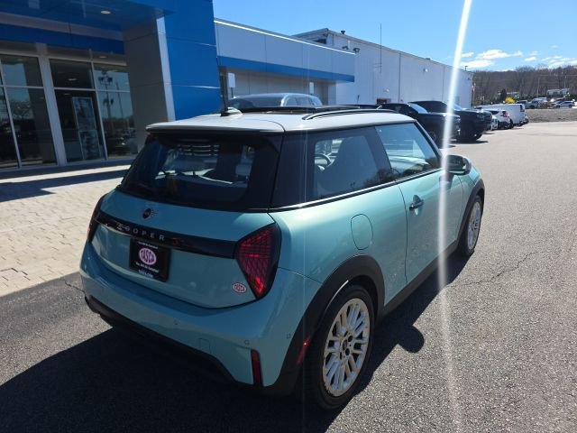 Used 2025 MINI Cooper S image 7