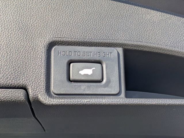 Certified 2025 Acura RDX w/ Technology Package image 11