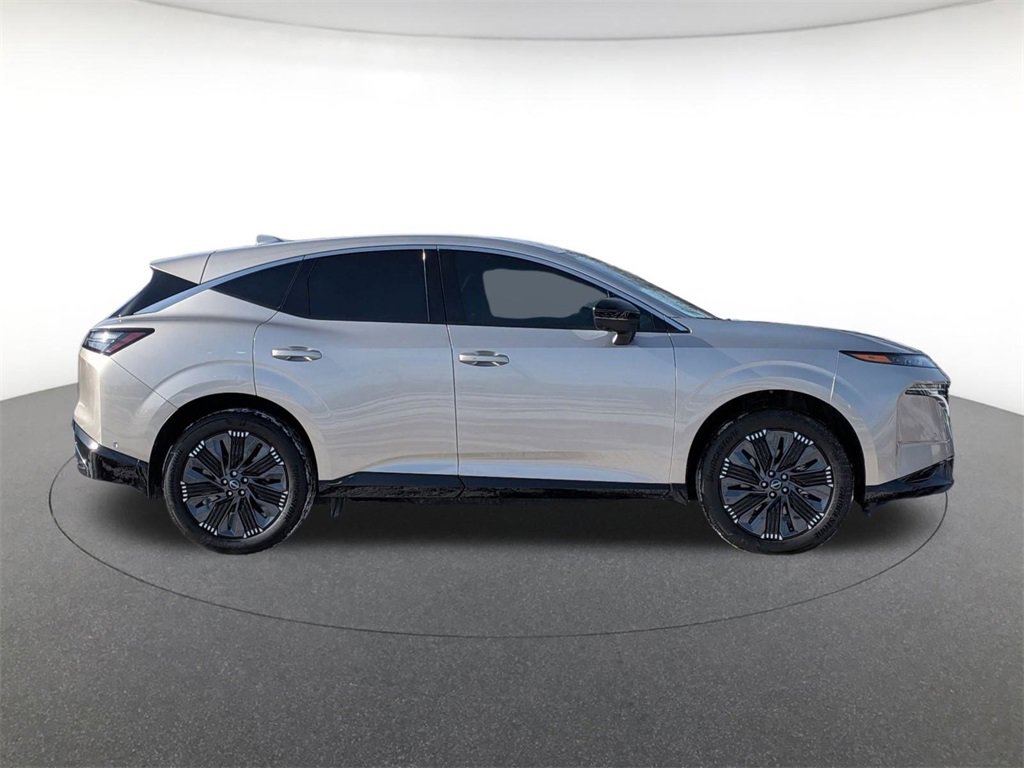 Used 2025 Nissan Murano Platinum image 4