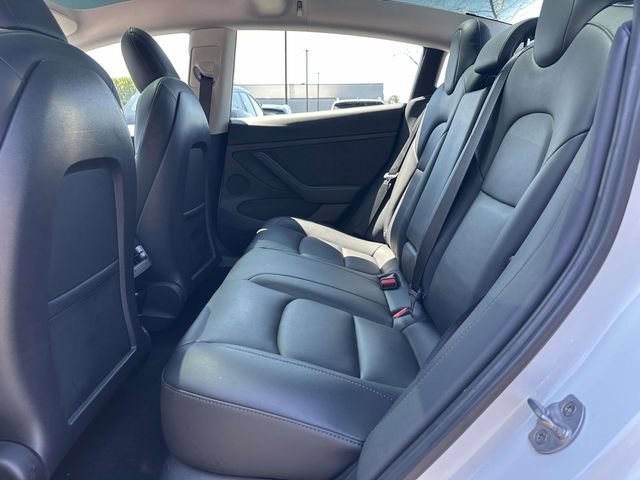 Used 2023 Tesla Model 3 Standard Range RWD image 17