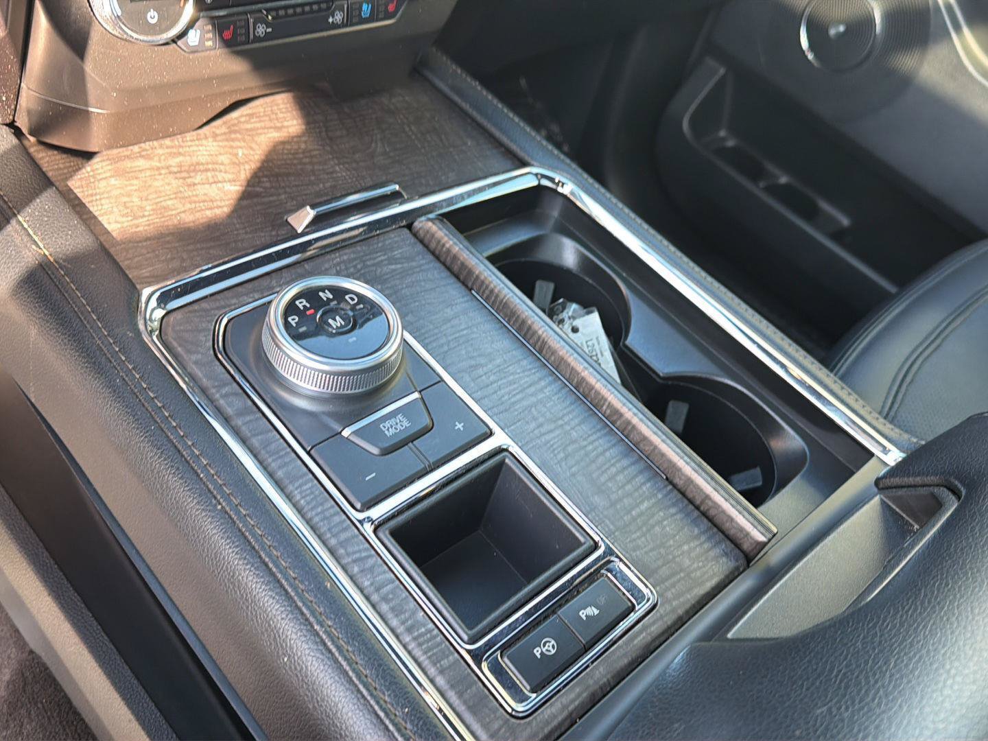 Used 2021 Ford Expedition Limited RWD image 32