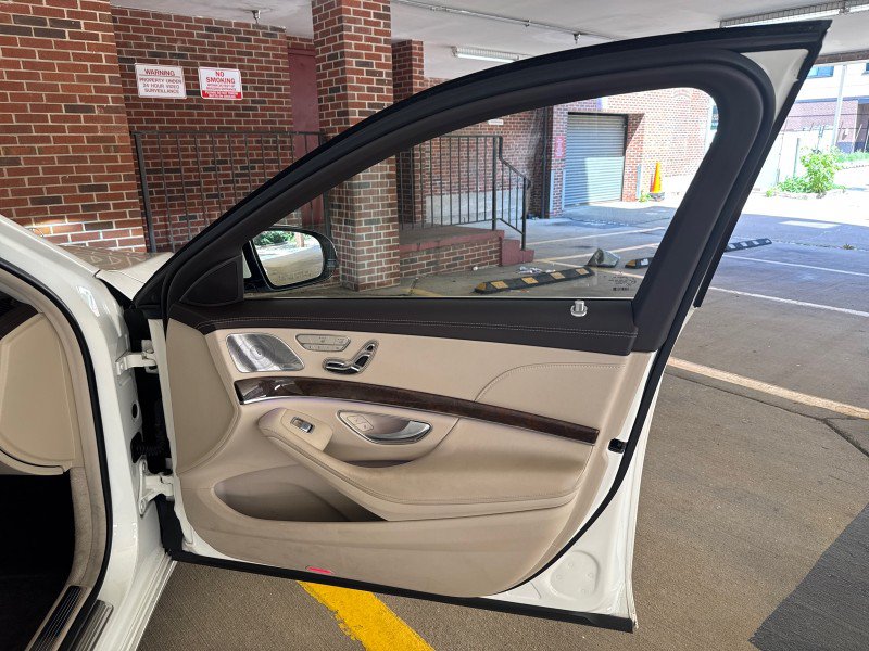 Used 2017 Mercedes-Benz S 550 4MATIC Sedan image 13