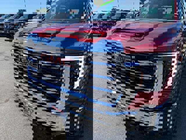 New 2025 GMC Sierra 2500 SLT w/ SLT Convenience Package image 3