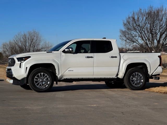 Used 2026 Toyota Tacoma Limited image 31