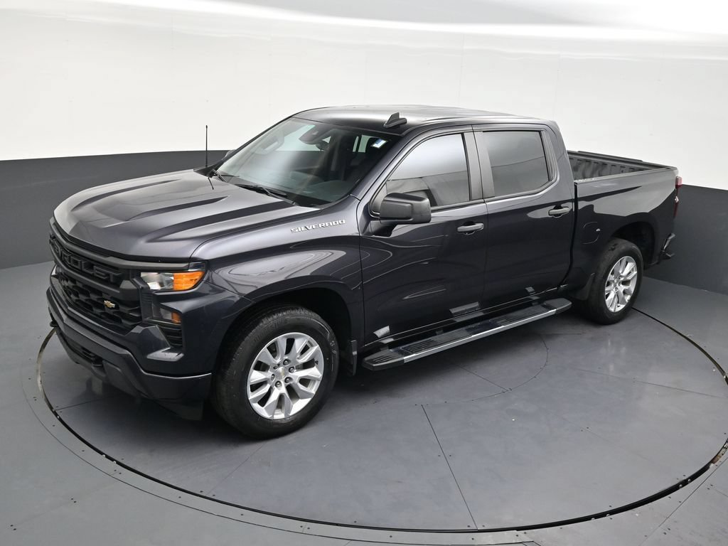 Used 2023 Chevrolet Silverado 1500 Custom RWD image 9