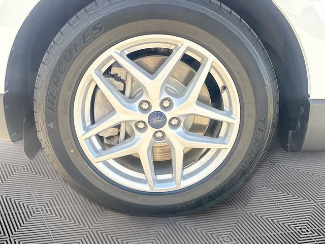 Used 2021 Ford Edge SEL AWD/4WD image 32