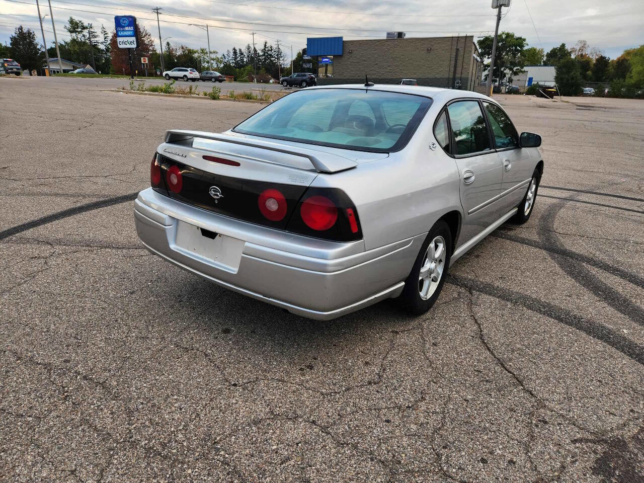 Used 2005 Chevrolet Impala LS w/ Sun And Sound Package image 3