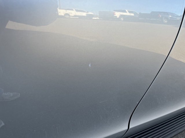 Used 2023 Ford Expedition Max XLT image 16