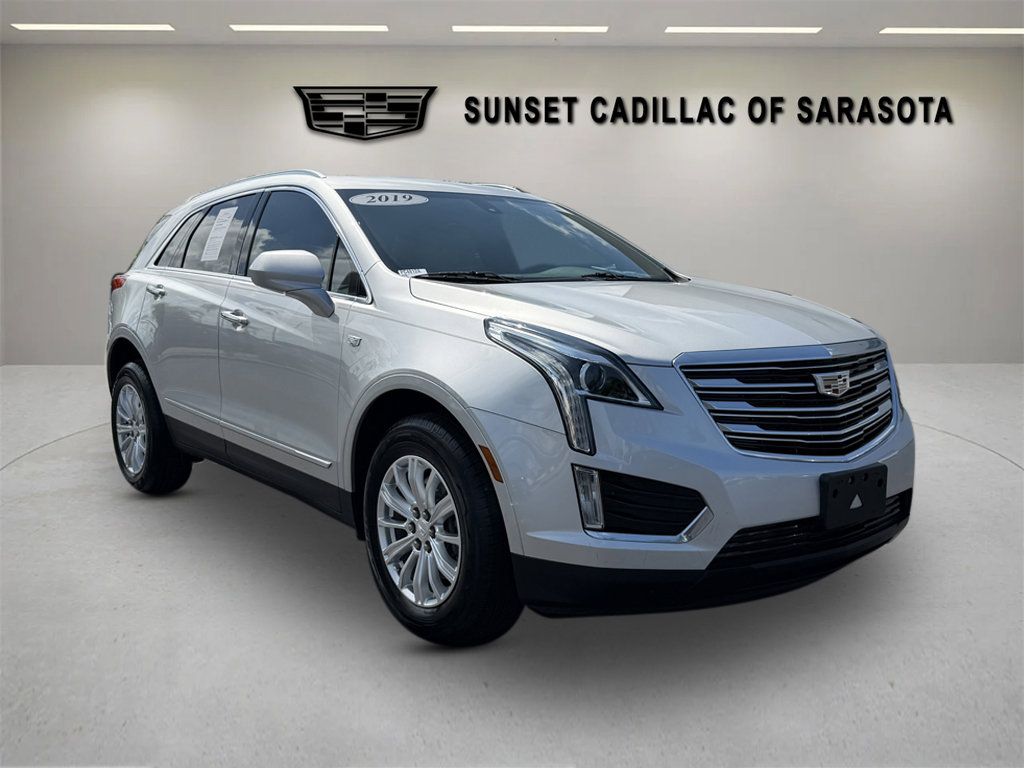 Used 2019 Cadillac XT5 Premium Luxury FWD image 1