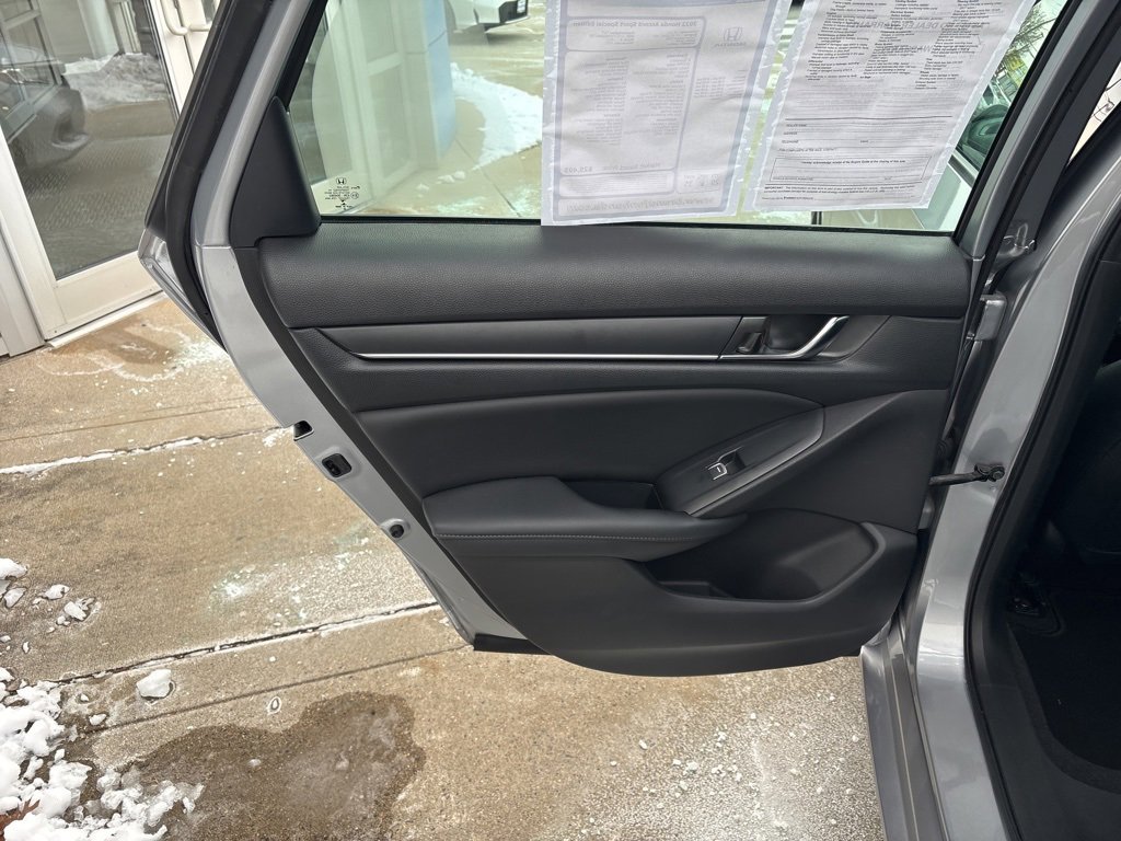 Used 2022 Honda Accord Sport Special Edition image 10