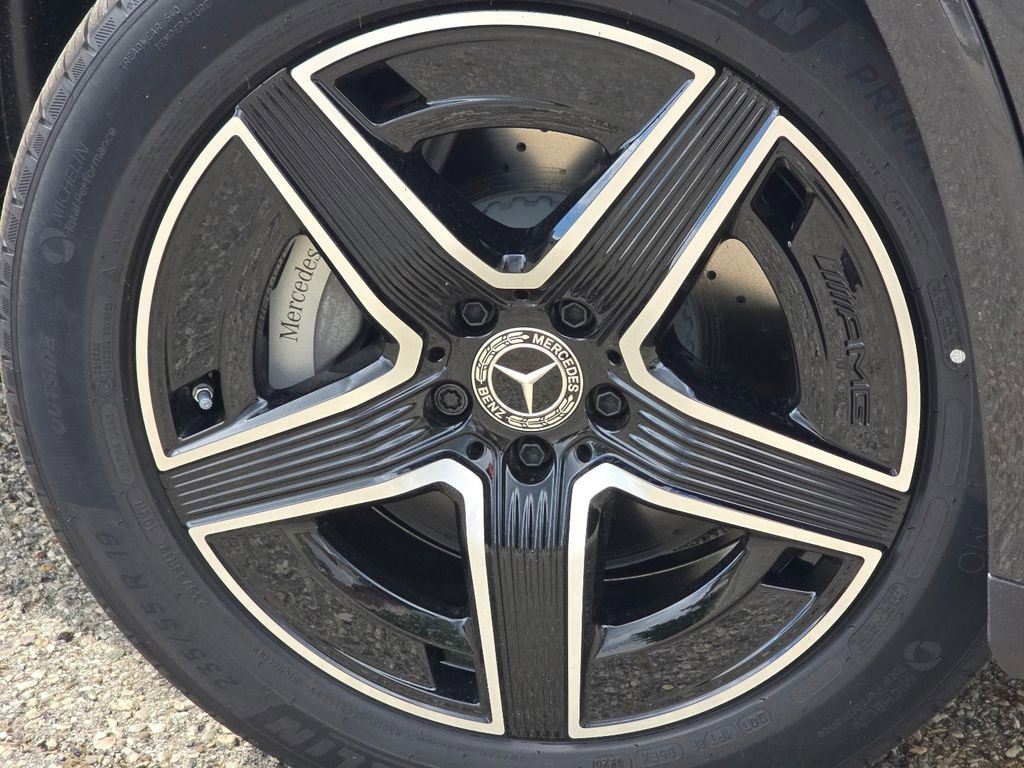 New 2026 Mercedes-Benz GLC 300 4MATIC image 11