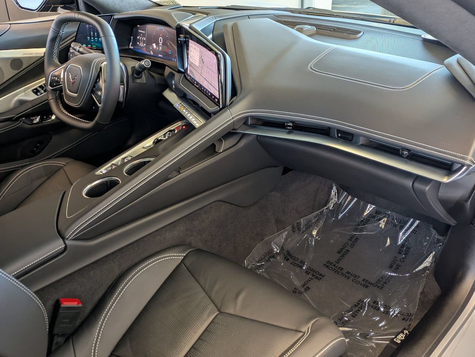 Used 2026 Chevrolet Corvette Stingray Premium Conv w/ Z51 Performance Package RWD image 18