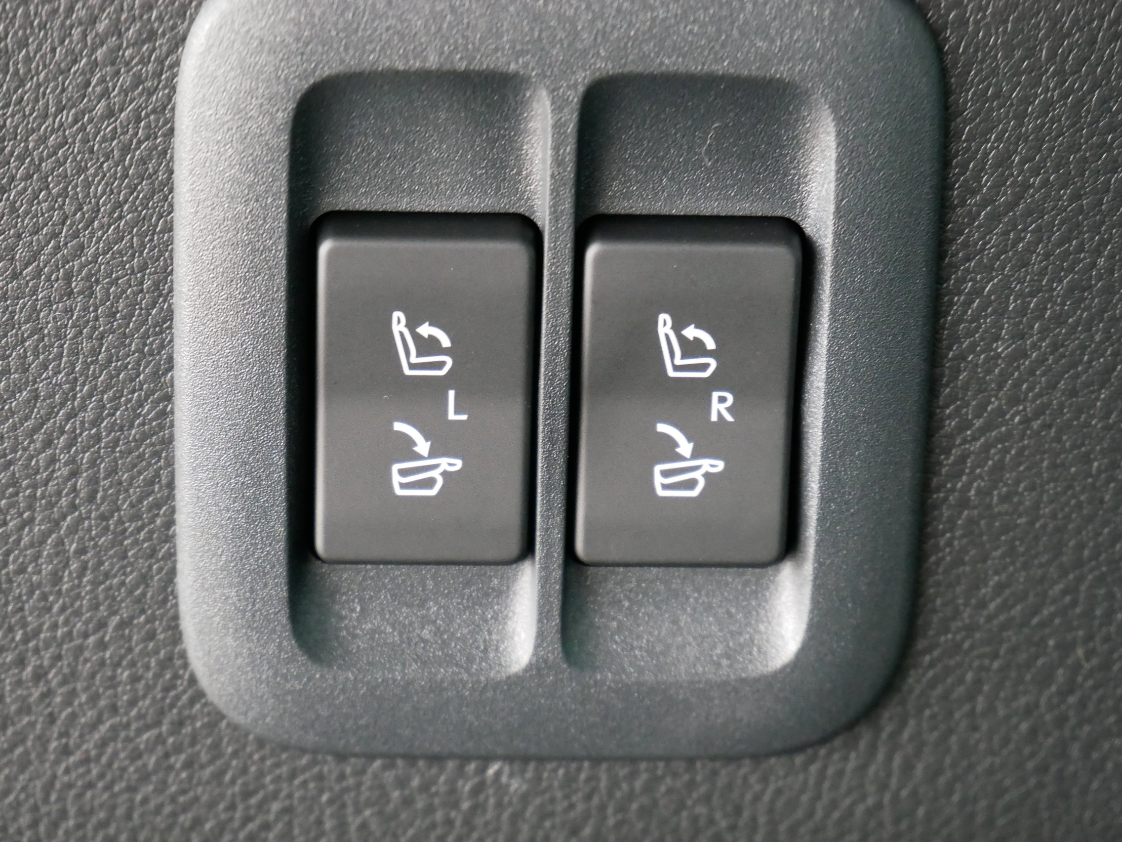 New 2026 Lexus TX 350 AWD image 17