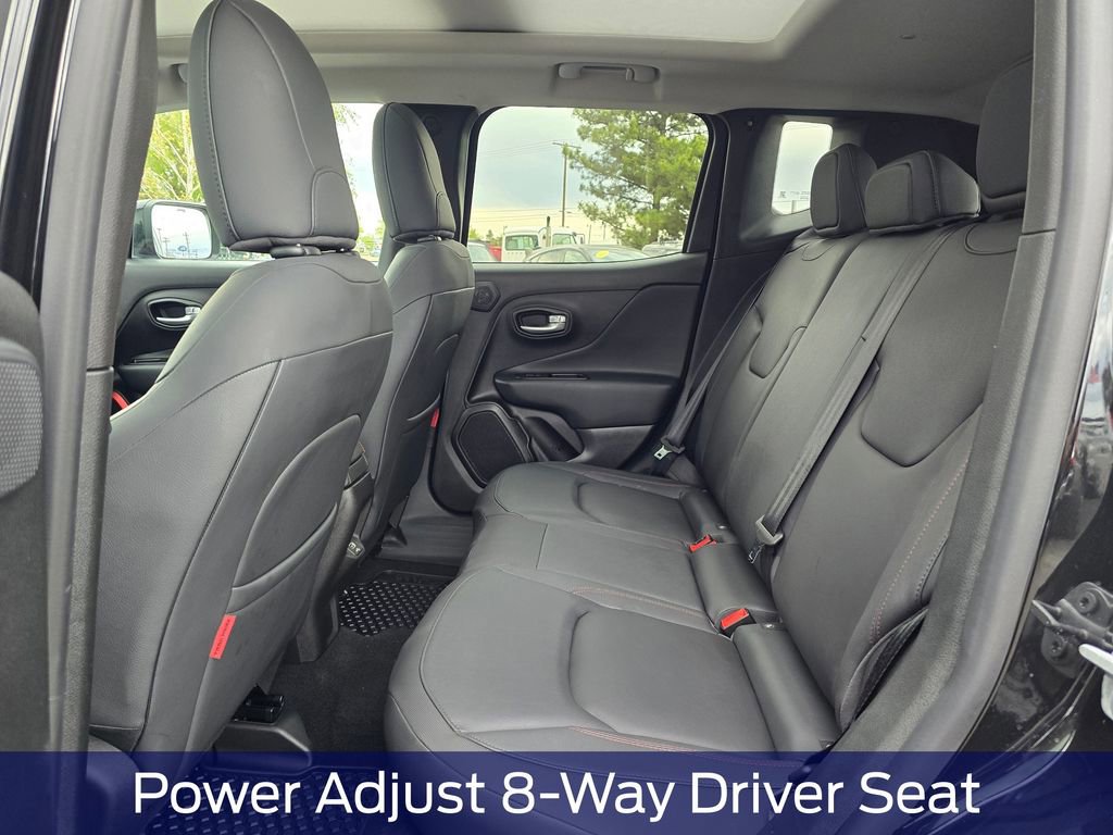 Used 2023 Jeep Renegade Trailhawk w/ Sun/Sound Group AWD/4WD image 15