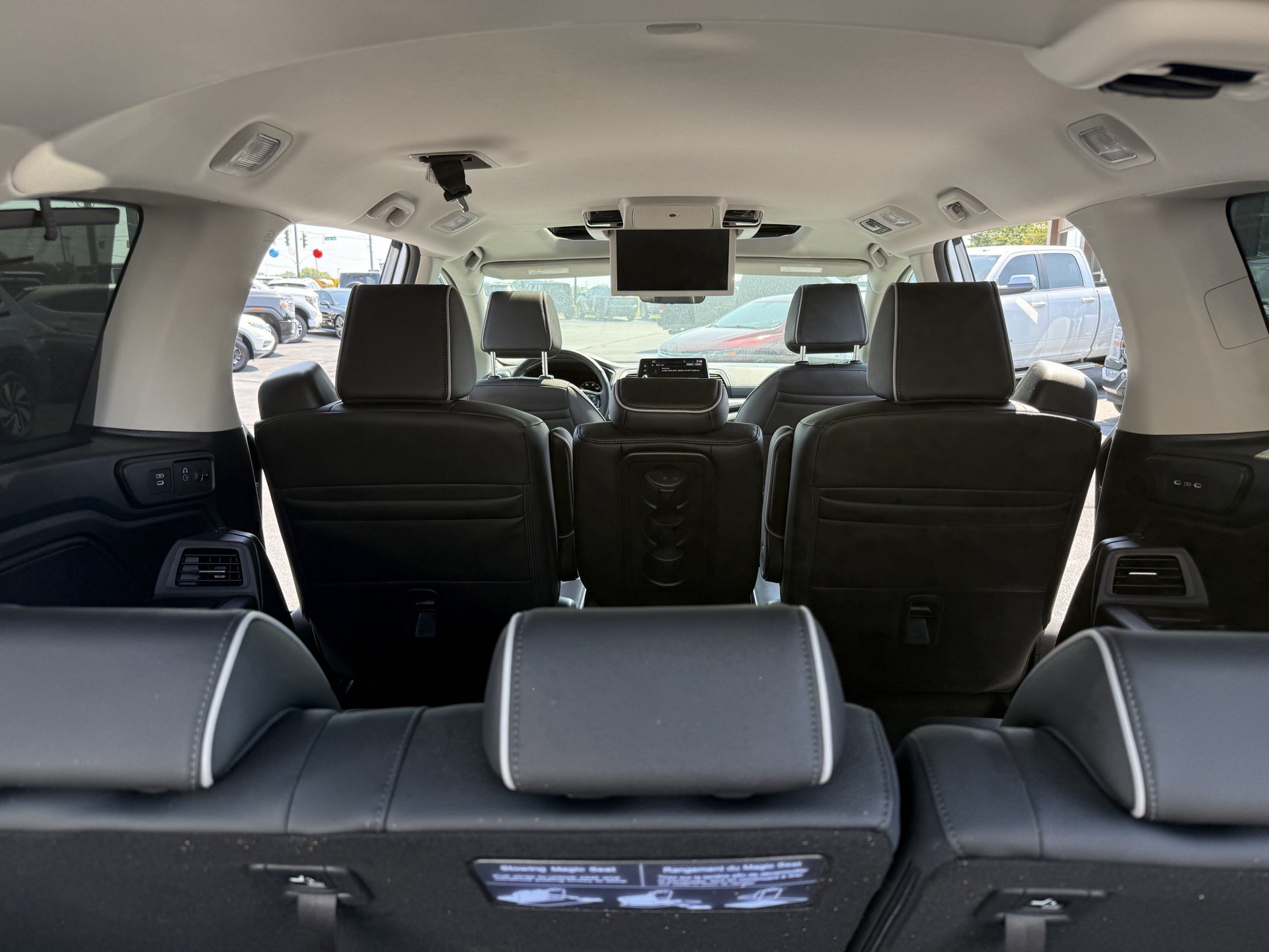 Used 2026 Honda Odyssey Elite image 33