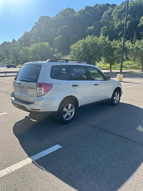 Used 2011 Subaru Forester 2.5X AWD/4WD image 7