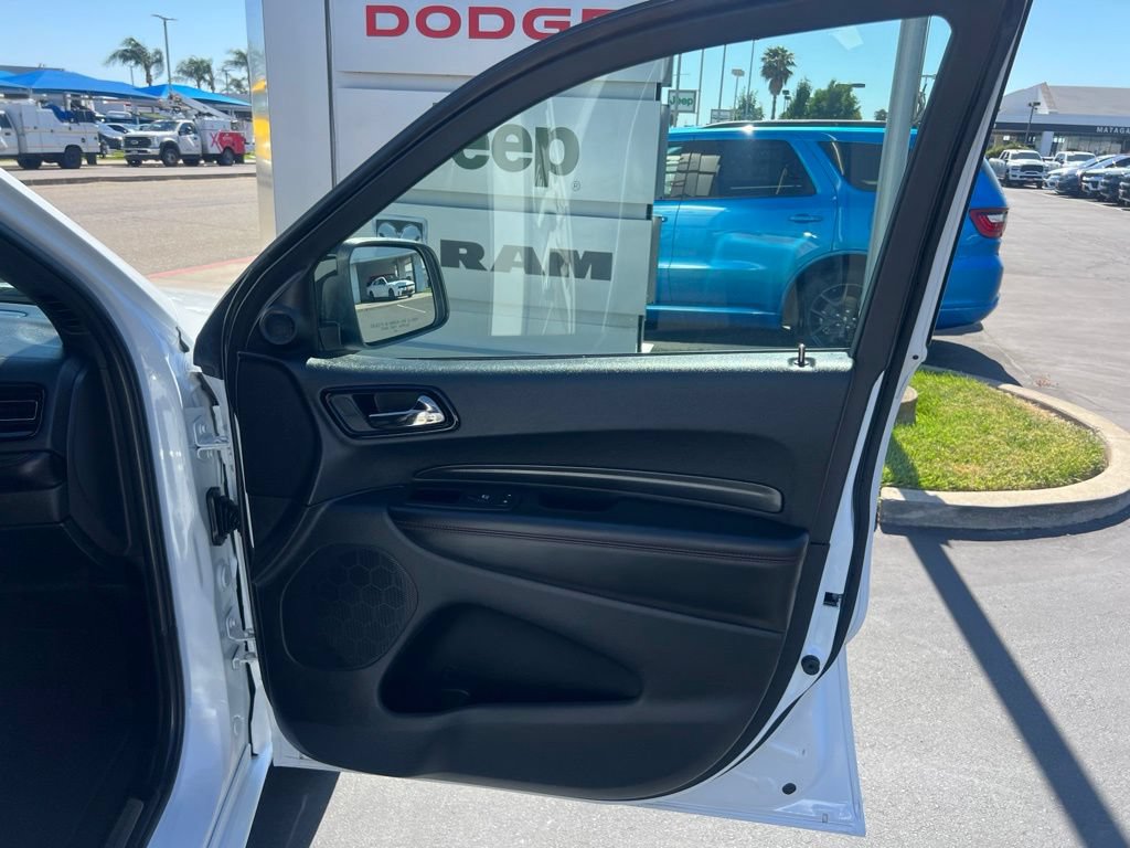 Used 2025 Dodge Durango GT AWD/4WD image 37