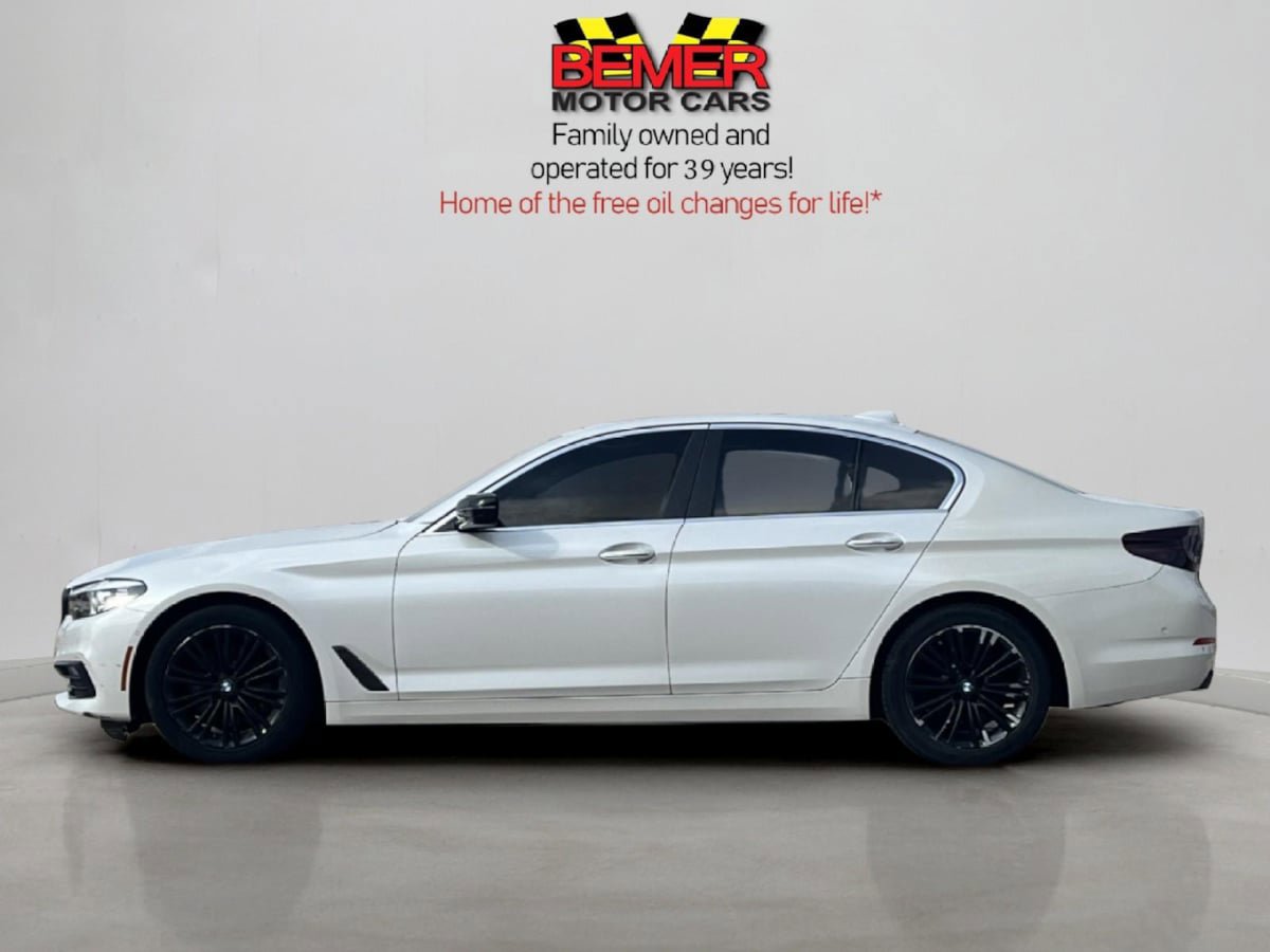 Used 2017 BMW 530i RWD image 2