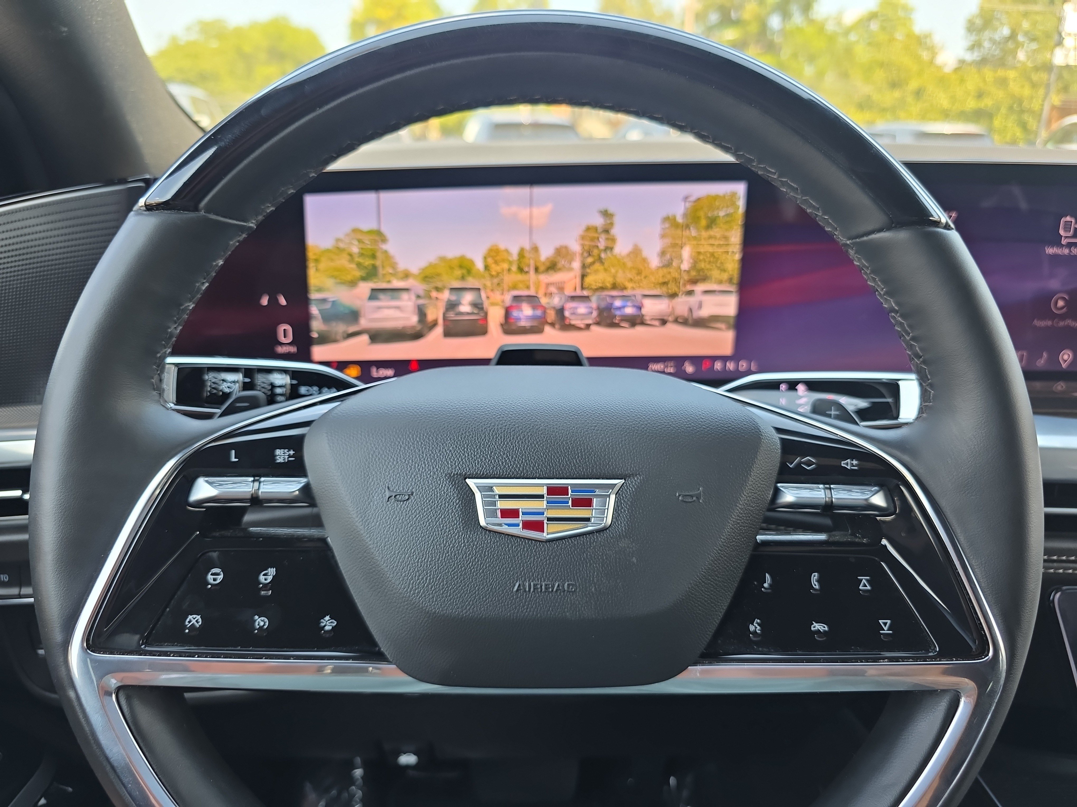 Used 2026 Cadillac Escalade Luxury w/ Touring Package AWD/4WD image 19