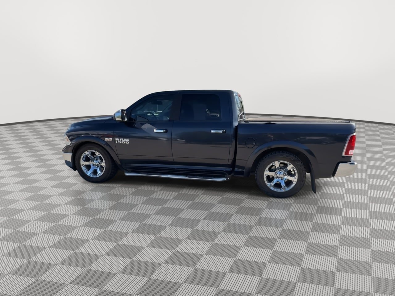 Used 2013 RAM 1500 Laramie w/ Convenience Group AWD/4WD image 5