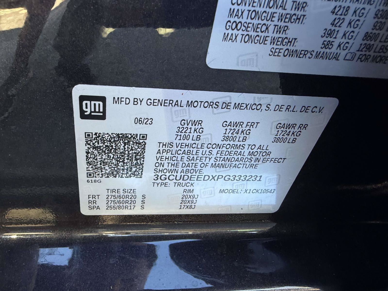 Used 2023 Chevrolet Silverado 1500 RST AWD/4WD image 19