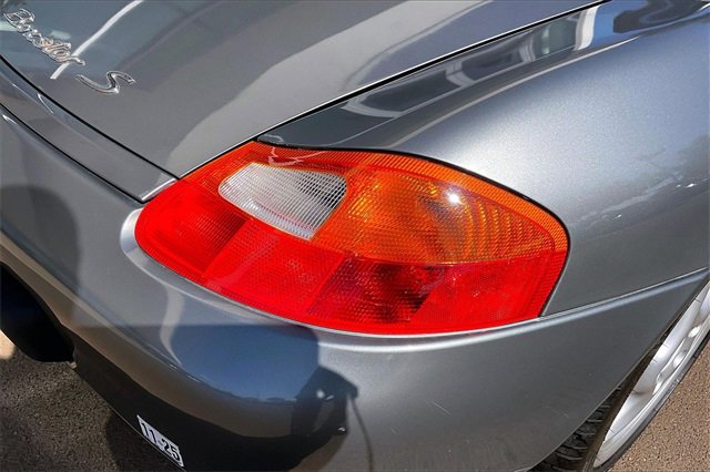 Used 2002 Porsche Boxster S image 25