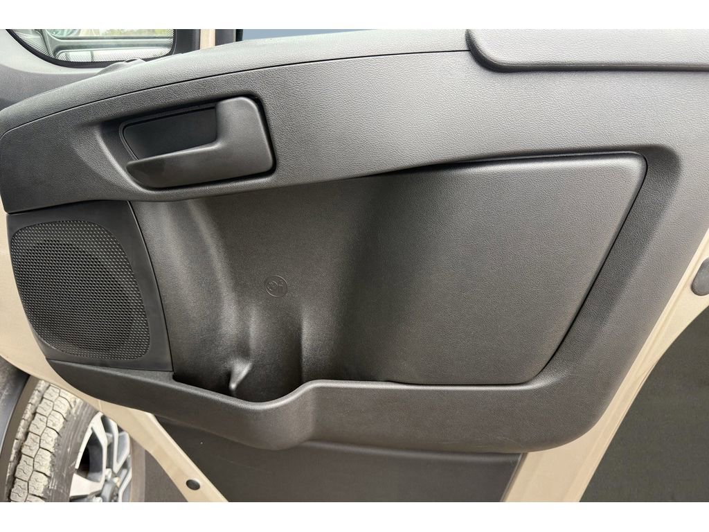 New 2025 RAM ProMaster 3500 w/ Quick Order Package 22G SLT image 15