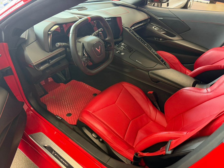 Used 2024 Chevrolet Corvette Stingray Coupe RWD image 39