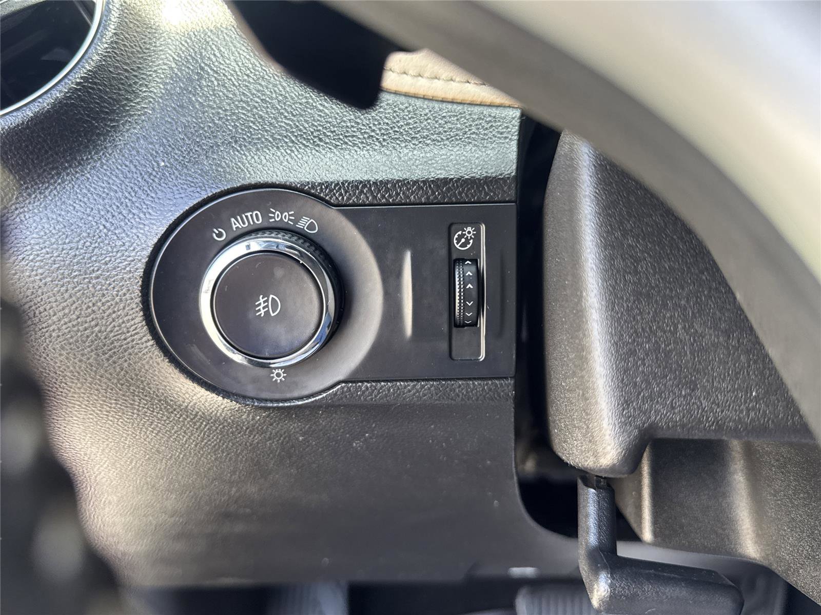 Used 2015 Chevrolet Camaro SS w/ RS Package RWD image 20