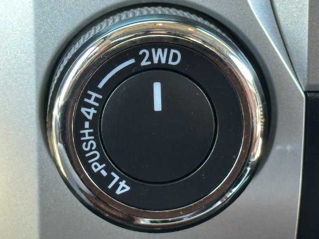 Used 2018 Toyota Tundra 1794 Edition AWD/4WD image 22