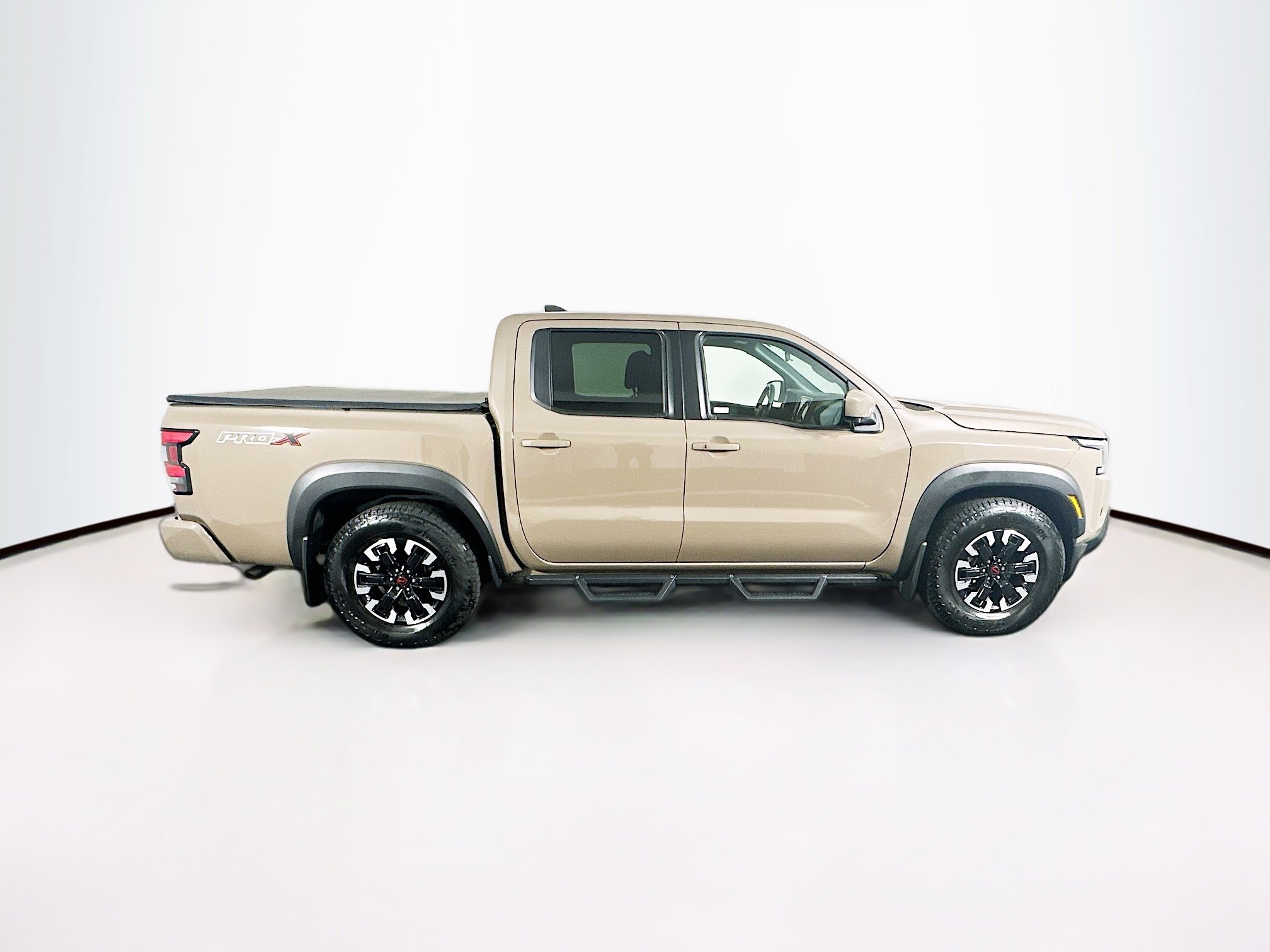 Used 2024 Nissan Frontier Pro-X w/ Pro Convenience Package image 10