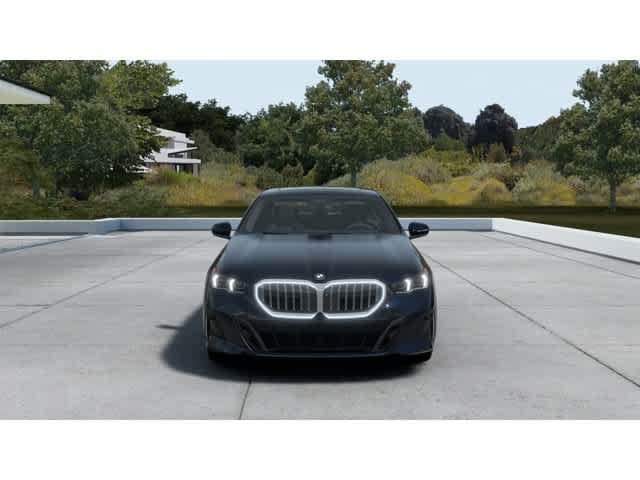 New 2026 BMW 540i xDrive w/ M Sport Package AWD/4WD image 3