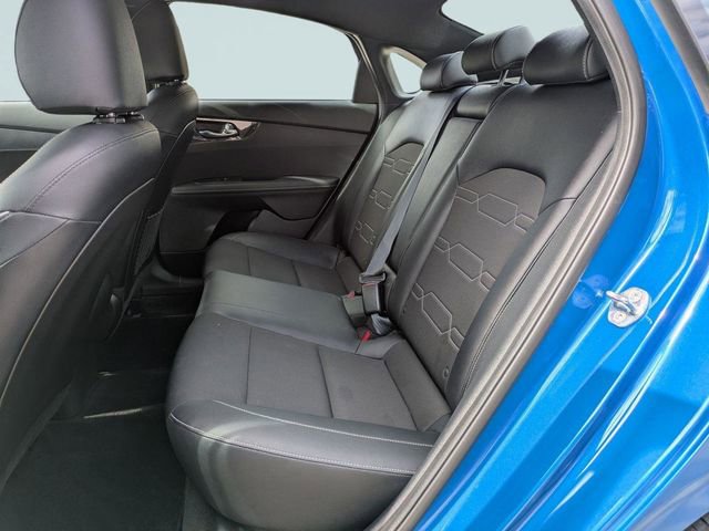 Used 2023 Kia Forte GT-Line image 13