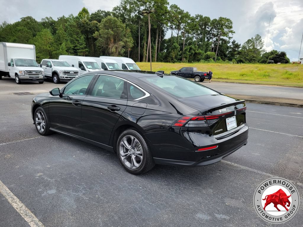 Used 2024 Honda Accord EX image 4
